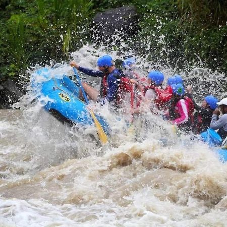 Hostal Y Cabinas Anita-And Rafting Tour! Siqurres Da Alegria Buitenkant foto