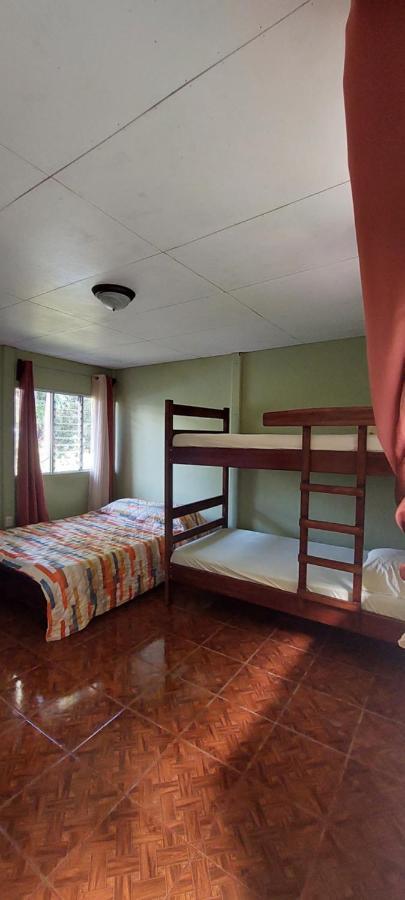 Hostal Y Cabinas Anita-And Rafting Tour! Siqurres Da Alegria Buitenkant foto