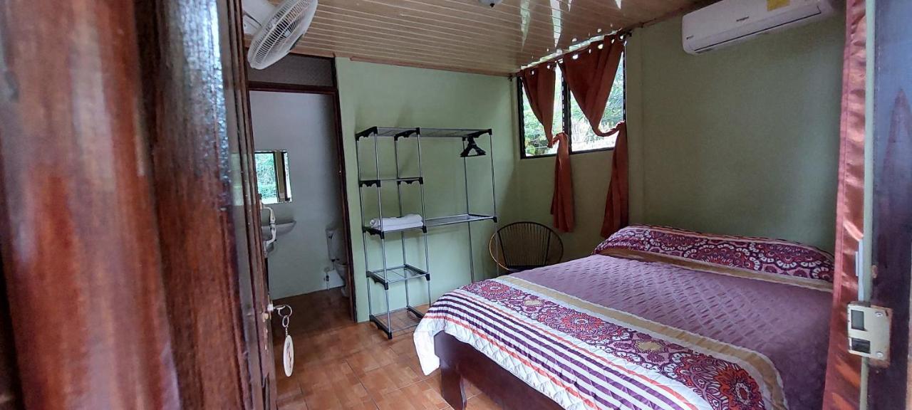 Hostal Y Cabinas Anita-And Rafting Tour! Siqurres Da Alegria Buitenkant foto