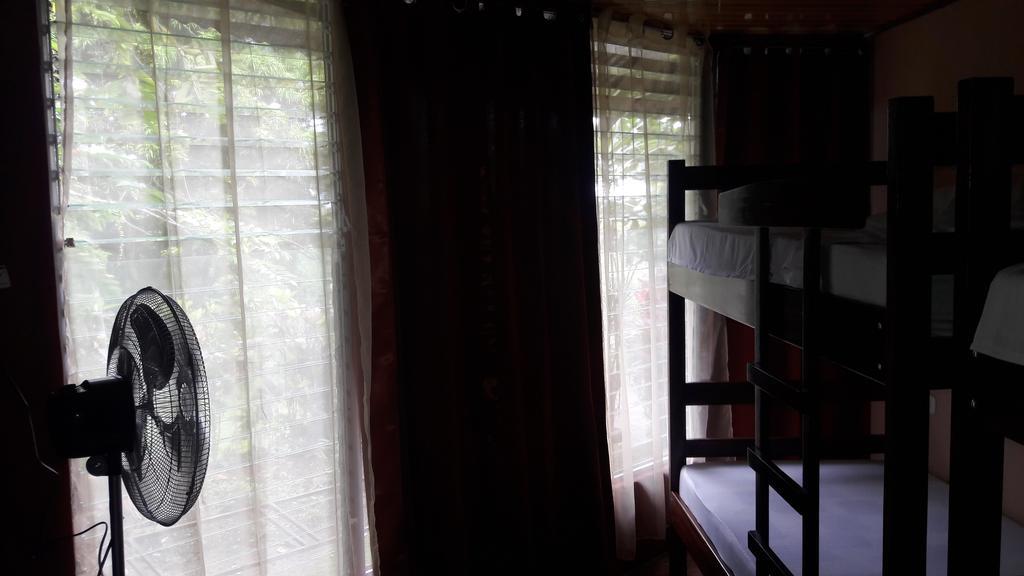 Hostal Y Cabinas Anita-And Rafting Tour! Siqurres Da Alegria Buitenkant foto